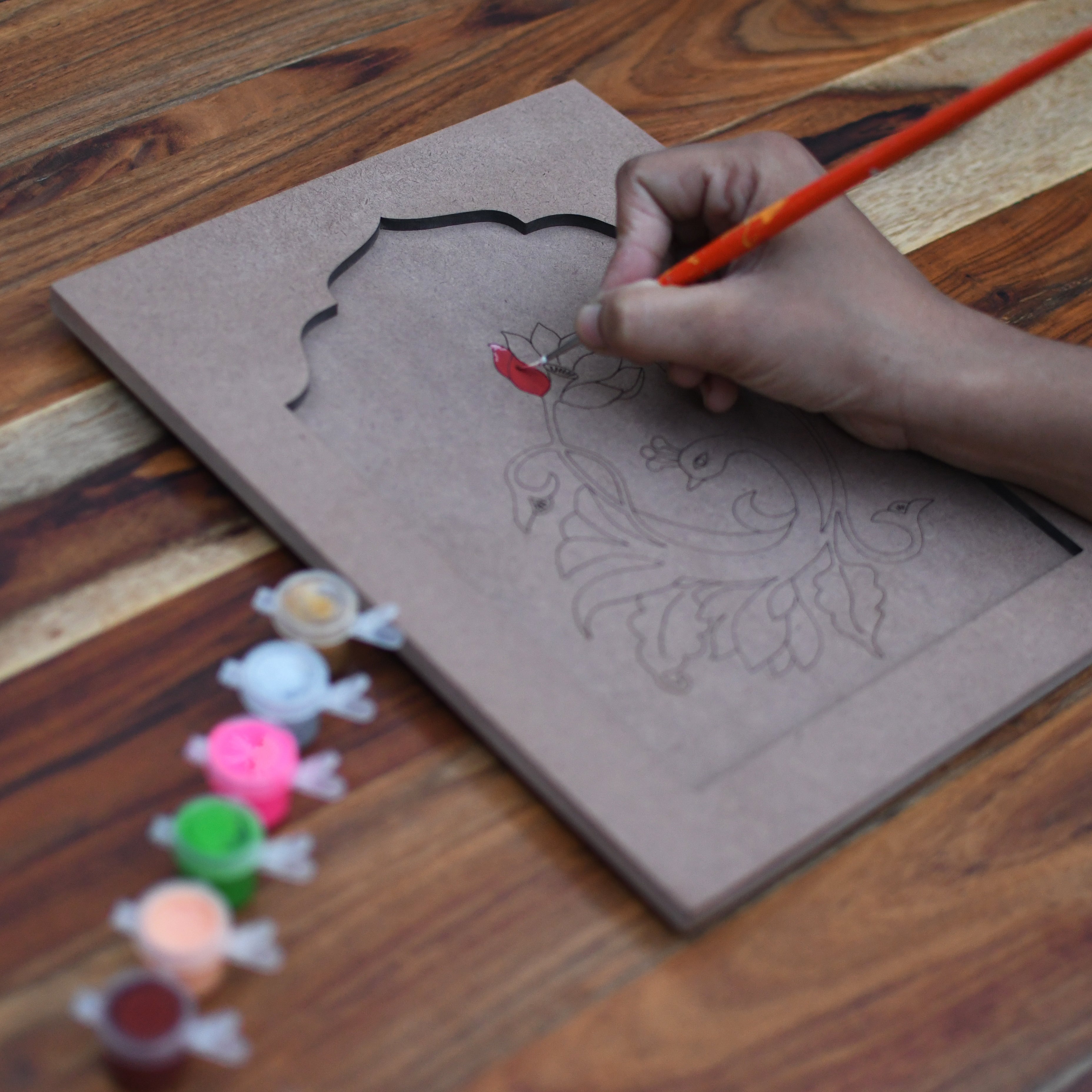 IVEI DIY MDF Round Cut Out Wood Board Craft with Primer - MDF Cutouts Circular Curved Painting Wooden Plate Craft - Set of 2 for Decoupage, Artwork and Decoration (30 * 30 IVEI DIY MDF Round Cut Out Wood Board Craft with Primer - MDF Cutouts Circular Curved Painting Wooden Plate Craft - Set of 2 for Decoupage, Artwork and Decoration (30 * 30